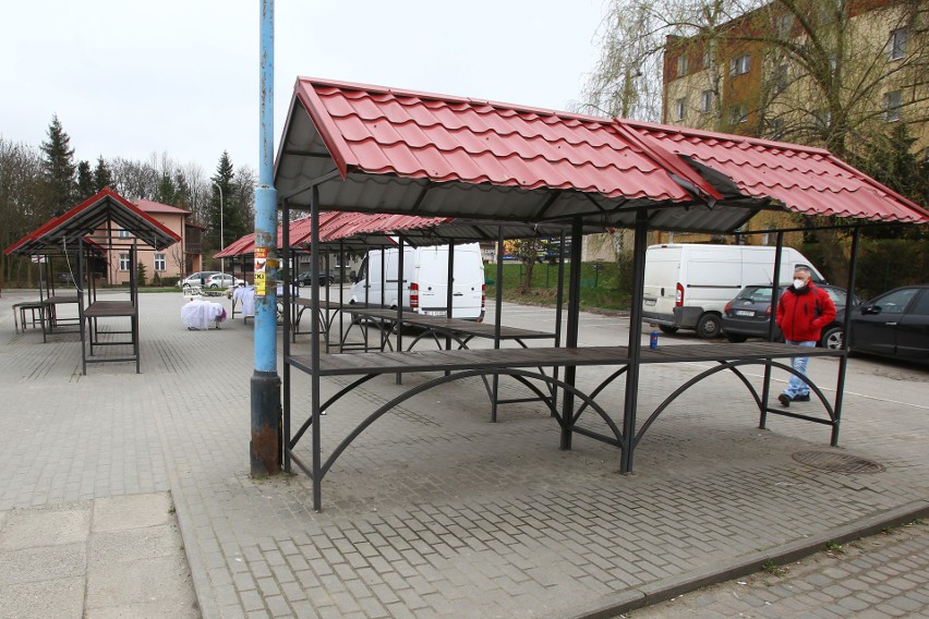 Parkuje przy Placu Targowym w Łańcucie i nie płaci. Bo uważa, że z opłaty za parking powinien być zwolniony 