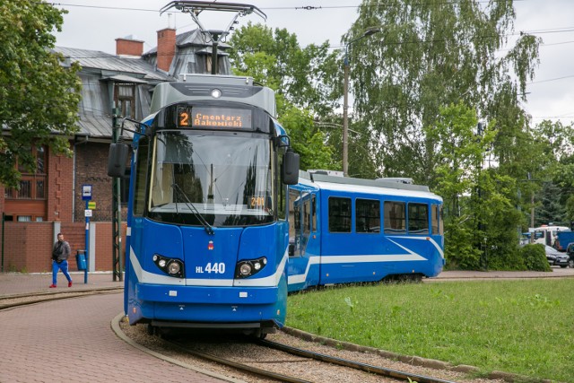 15.07.2016 krakow   tramwaj eu8n ostani zmodrnizowany petla tramwajowa salwator mpk  komunikacja miejskafot anna kaczmarz  / dziennik polski / polska press