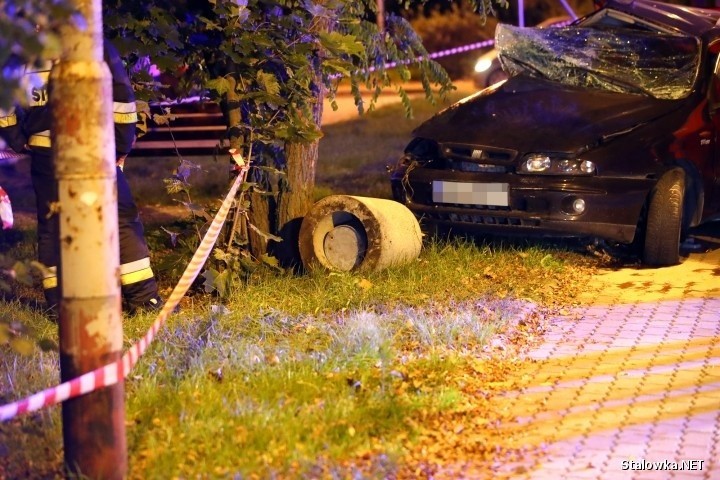 Tragiczny wypadek w Stalowej Woli. Nie żyje kierowca fiata (ZDJĘCIA)