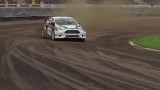 Samochód do rallycrossu kontra motocykl żużlowy