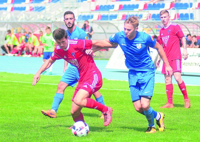 Konrad Paterek (w czerwonym) w ostatnim meczu zagrał bardzo dobrze