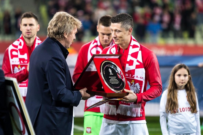 Robert Lewandowski w 2018 r. strzelił w reprezentacji Polski...