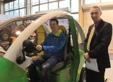 [WIDEO] Studenci z Europy podziwiali ekologiczny pojazd z Radomia 