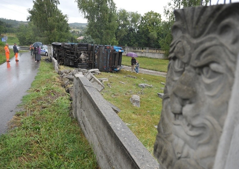 - Policjanci ustalili na miejscu, że doszło do awarii układu...