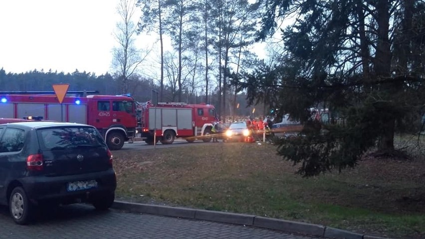 Wypadek w Goleniowie. Zderzenie z udziałem radiowozu. Jedna osoba poszkodowana