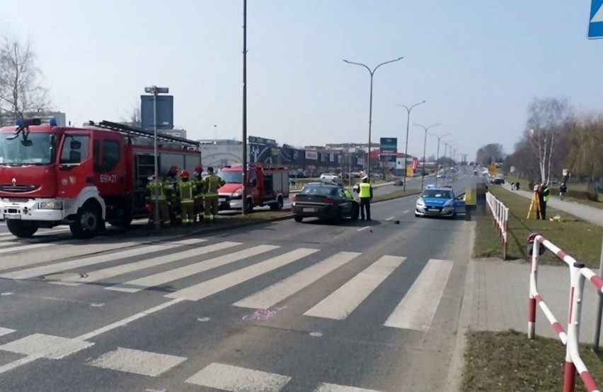 Do wypadku doszło na przejściu dla pieszych na Alei...