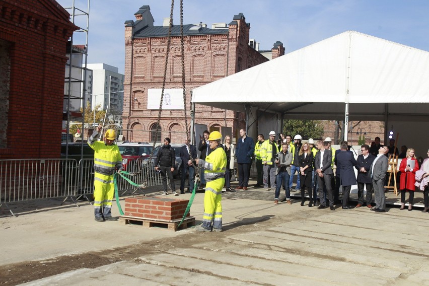 Kompleks Monopolis jest na półmetku. Inwestycja wchodzi w...