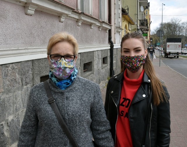 Od dzisiaj (czwartek) wszyscy obowiązkowo muszą zakładać maseczki. Mieszkańcy Miastka wzięli sobie nowe zasady do serca i maseczki założyli, nie licząc pojedynczych przypadków. Nasza maseczkowa fotogaleria z ulic Miastka. 