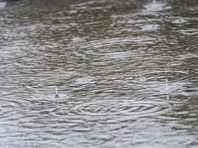 Instytut Meteorologii i Gospodarki wodnej wydał ostrzeżenie pierwszego stopnia przed gwałtownym wzrostem stanów wód.