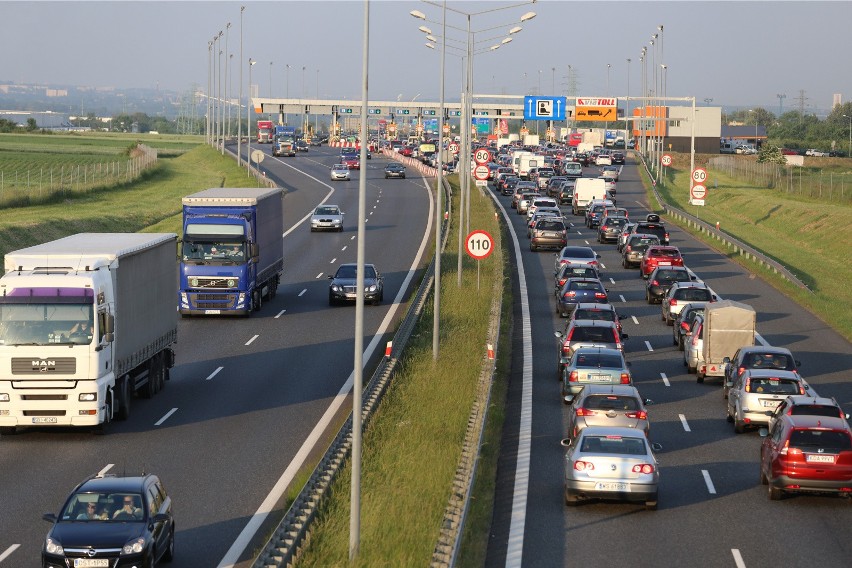 Przy bramkach na węźle Sośnica, na autostradzie A4 często...