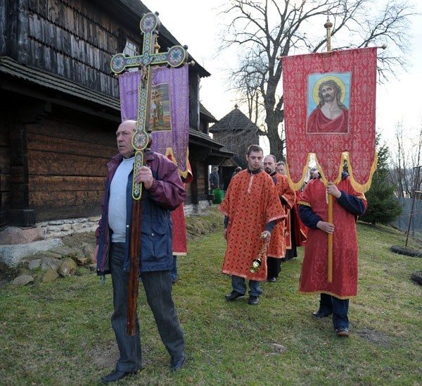 Wielki Piątek w cerkwi w Luczycach...