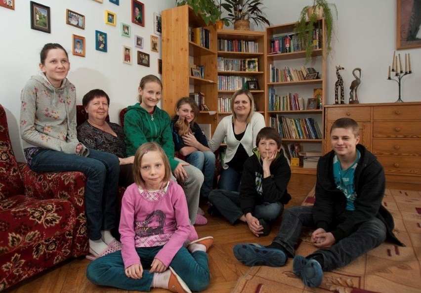 Danuta Uliowicz z Biłgoraja jest najdłużej pracującą Mamą SOS na świecie. Wychowała 19 dzieci 