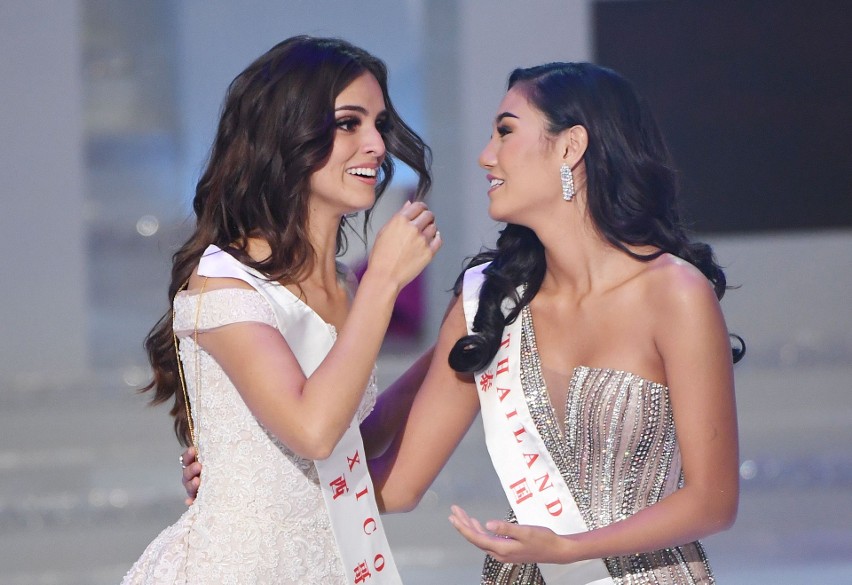 Vanessa Ponce de Leon z Meksyku (z lewej) zdobyła tytuł Miss...