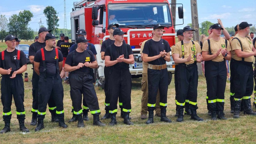 Gminne zawody sportowo-pożarnicze w Zawadach w gminie Baranowo. Impreza odbyła się w sobotę 8 lipca 2023