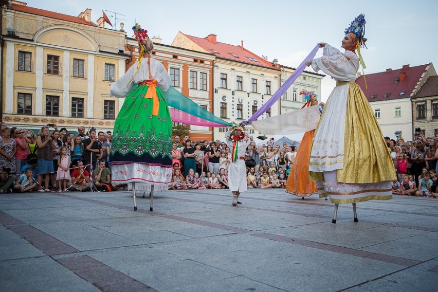 31 ULICA w Tarnowie - dzień drugi. Festiwal Teatrów Ulicznych opanował Tarnów [ZDJĘCIA]     