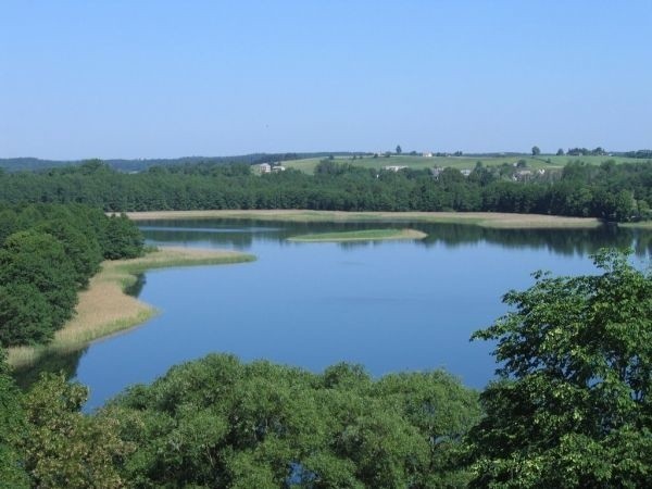 Na początku byli tajemniczy Jadźwingowie, potem anonimowi vyrai, czyli litewscy mężowie, których miał tu spotkać wielki książę Witold, a może i sam król Władysław Jagiełło.