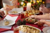 Świąteczny catering z tradycyjnymi i nowoczesnymi potrawami i przekąskami