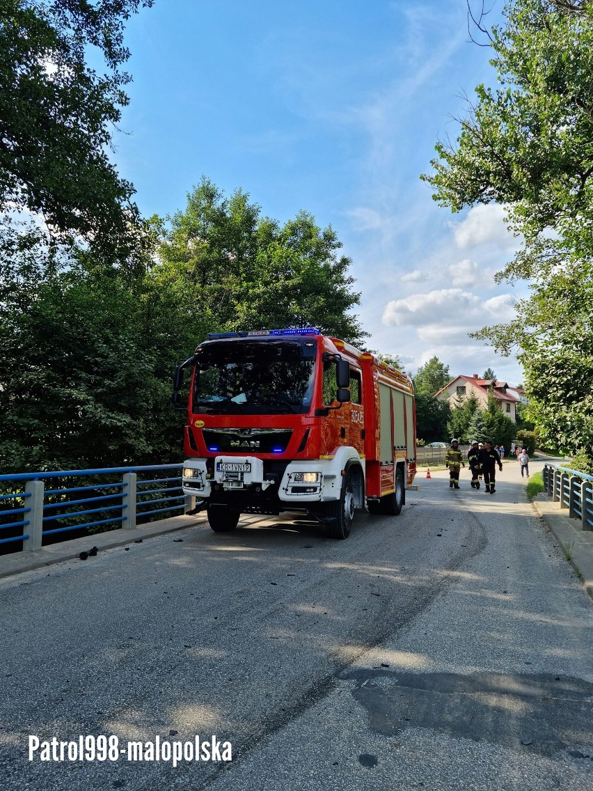 Wypadek w Iwanowicach na drodze powiatowej