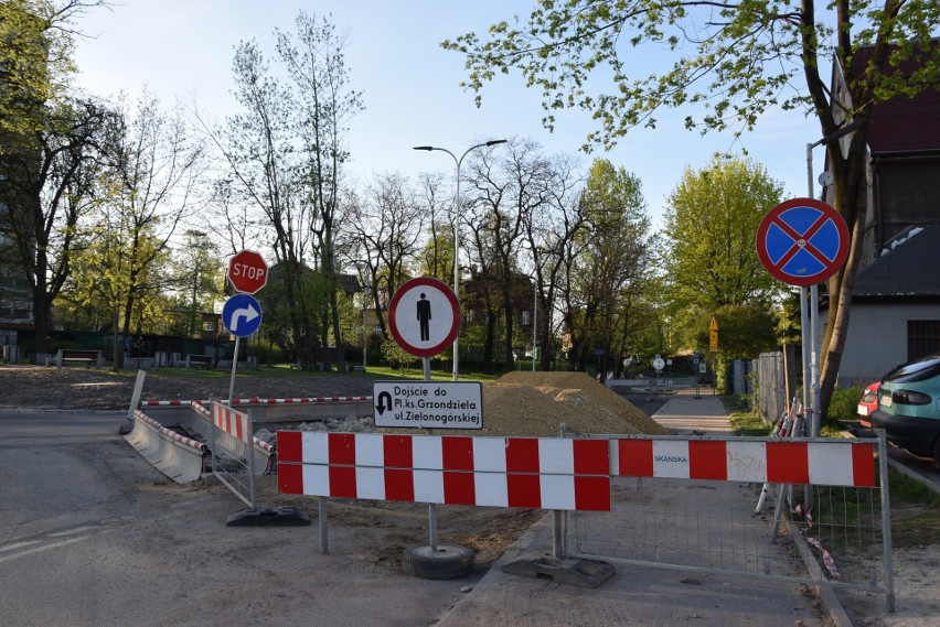 Budowa centrum przesiadkowego Ligota w Katowicach