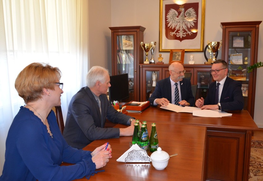 Ostrów Mazowiecka. Szpital dostał pożyczkę od starostwa...