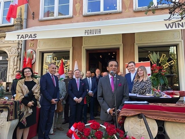 Konsulat Honorowy Republiki Peru otwarty w nowym miejscu przy Długim Targu. Jest też peruwiańska restauracja [zdjęcia]