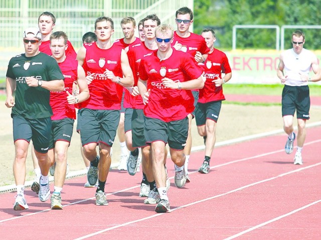 Zawodnicy Asseco Resovii trenują na stadionie przy ul. Wyspiańskiego, w hali i w siłowni.