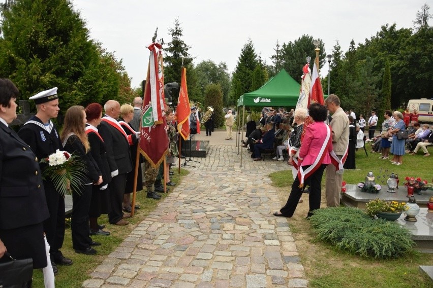 Uroczystości 80. rocznicy ludobójstwa NKWD na Polakach -...