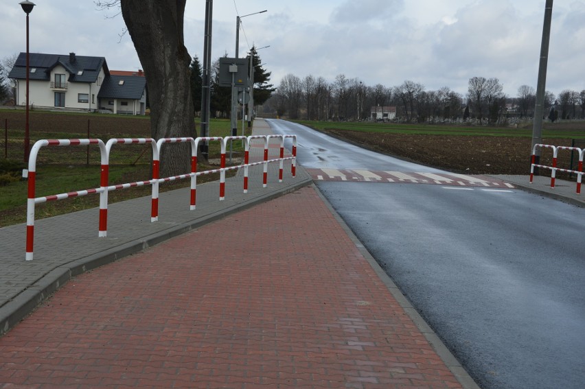 Kościelec. Zakończyła się przebudowa drogi. Bezpieczniej przy szkole