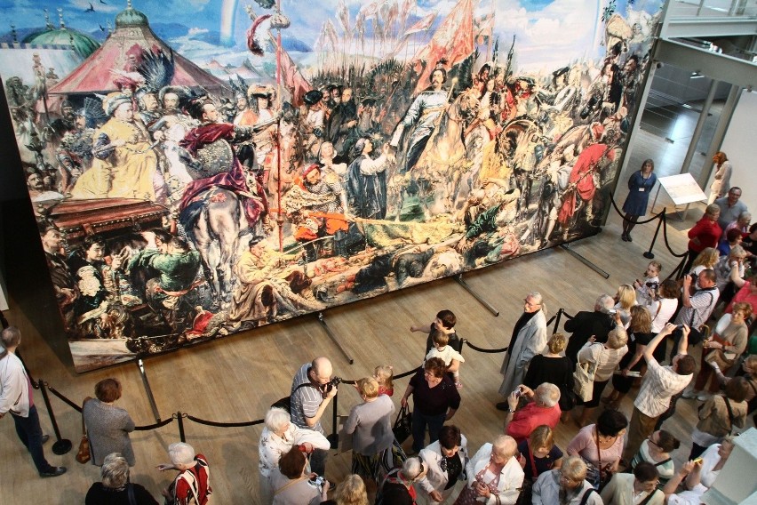 Jan Sobieski na monumentalnym hafcie w Centralnym Muzeum Włókiennictwa [ZDJĘCIA]