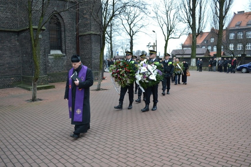 Pogrzeb Jarosława Rajdy, komendanta straży miejskiej w Zabrzu [ZDJĘCIA]