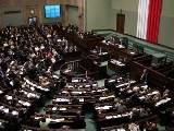 Projekt „Stop Pedofilii” w Sejmie: PiS chce 5, zamiast 3 lat kary więzienia