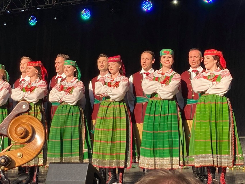 Zespół Mazowsze wystąpi w Ostrołęce z widowiskiem "Kalejdoskop barw Polski"