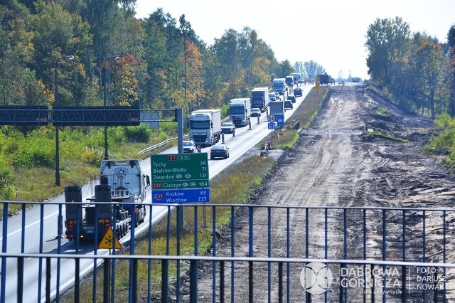 Tak dziś wygląda przebudowa DK1 w Dąbrowie Górniczej do parametrów drogi ekspresowejZobacz kolejne zdjęcia/plansze. Przesuwaj zdjęcia w prawo - naciśnij strzałkę lub przycisk NASTĘPNE