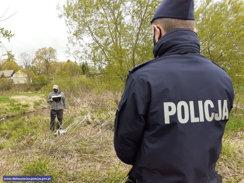 Trwają poszukiwania 3,5-letniego Kacpra. W akcji bierze udział pies tropiący