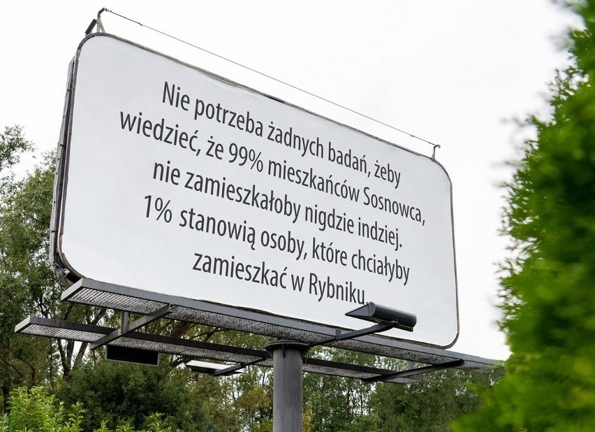 Zobacz kolejne zdjęcia. Przesuwaj zdjęcia w prawo - naciśnij...