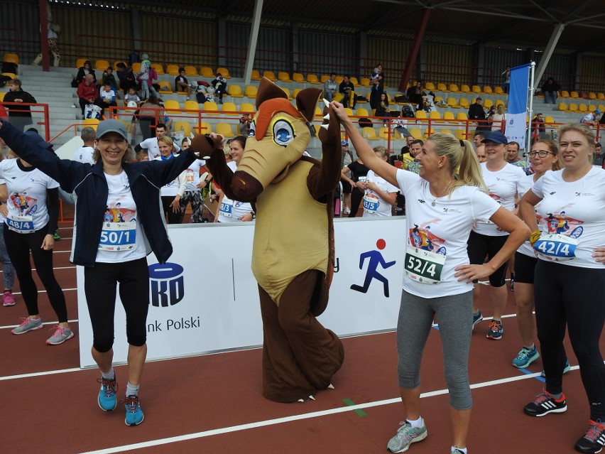 3. PKO Bieg Charytatywny w Białymstoku na stadionie ZOS...