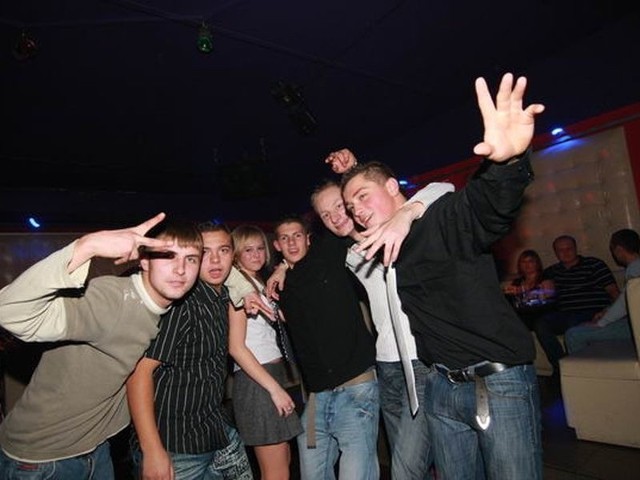 Sobotnia impreza w slupskim klubie Kameleon - 17 paLdziernika 2009.