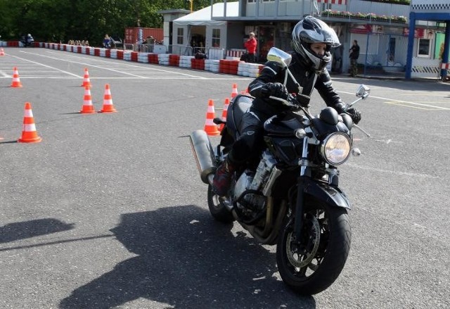 Szkolenia skierowane są przede wszystkim do młodych motocyklistów, którzy powodują największy procent wypadków.