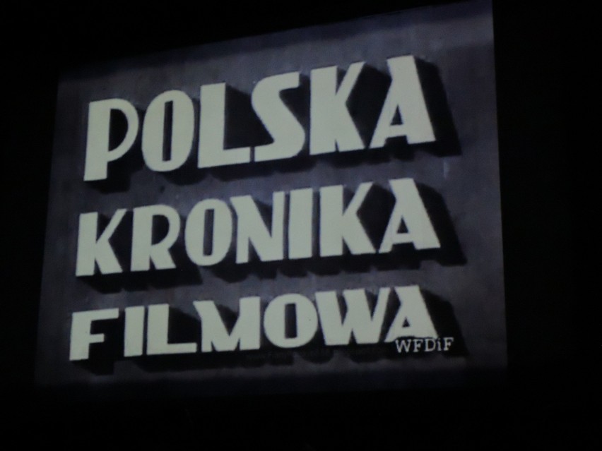 ZSZ nr 4 w Ostrołęce skończył 50 lat. Uroczysta gala jubileuszowa w OCK [ZDJĘCIA, WIDEO]