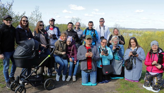 107. Grudziądzki Spacer Fotograficzny – „Wiosna nad Wisłą - przechadzka i schadzka" poprowadził Mariusz Nasieniewski.