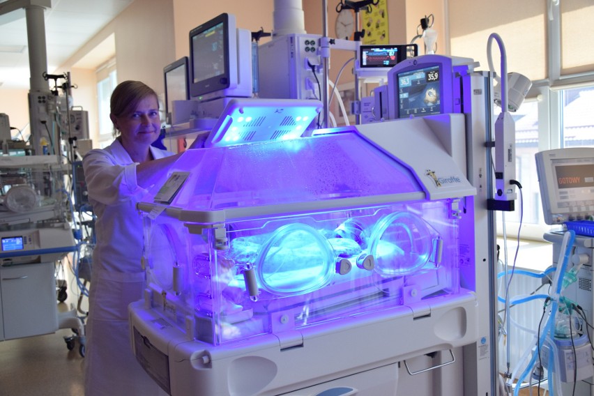 Klinika Noworodków w Klinicznym Szpitalu nr 1 w Rzeszowie ma nowe inkubatory [ZDJĘCIA]