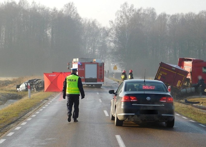 W wypadku na DK 63 zginął kierowca BMW