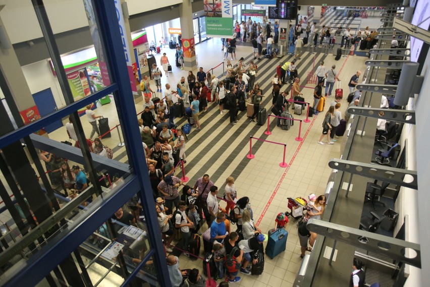 19 tys. pasażerów jednego dnia na lotnisku w Pyrzowicach