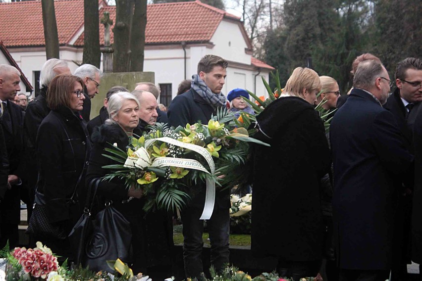 Lublin: Pogrzeb prof. Henryka Ciocha. Odszedł wybitny prawnik, dzielny kolega (ZDJĘCIA)