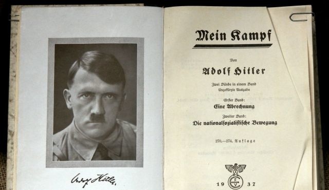 Mein Kampf Adolfa Hitlera ponownie w księgarniach