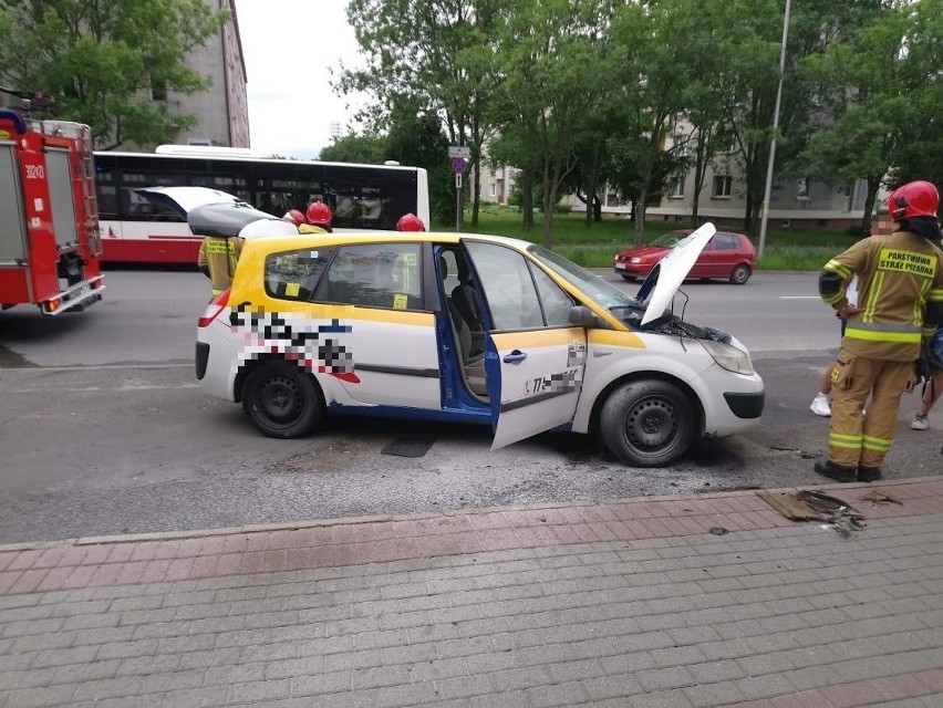 Pożar taksówki na ul. Chabrów w Opolu