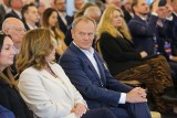 Tusk obiecał tę funkcję jeszcze przed wyborami. Teraz ma problem