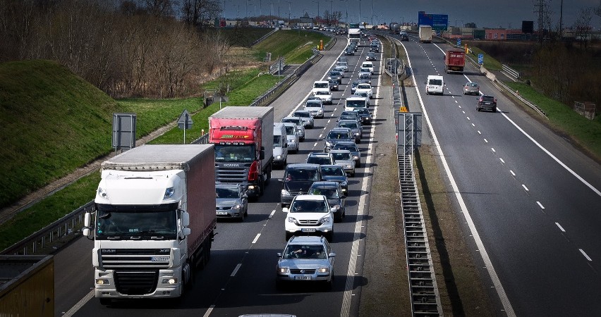 Rząd zlikwiduje szlabany na państwowych autostradach....