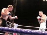 MMA: Tomasz Stasiak poddał Grzegorza Biegańskiego [film]