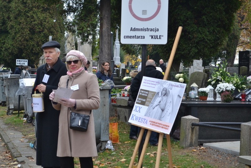 Kwesta na cmentarzu Kule w Częstochowie